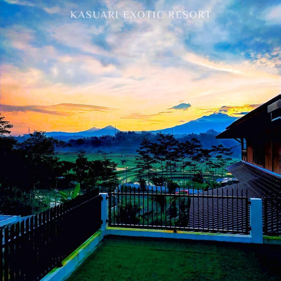 Kasuari Exotic Resort Маґеланґ Екстер'єр фото
