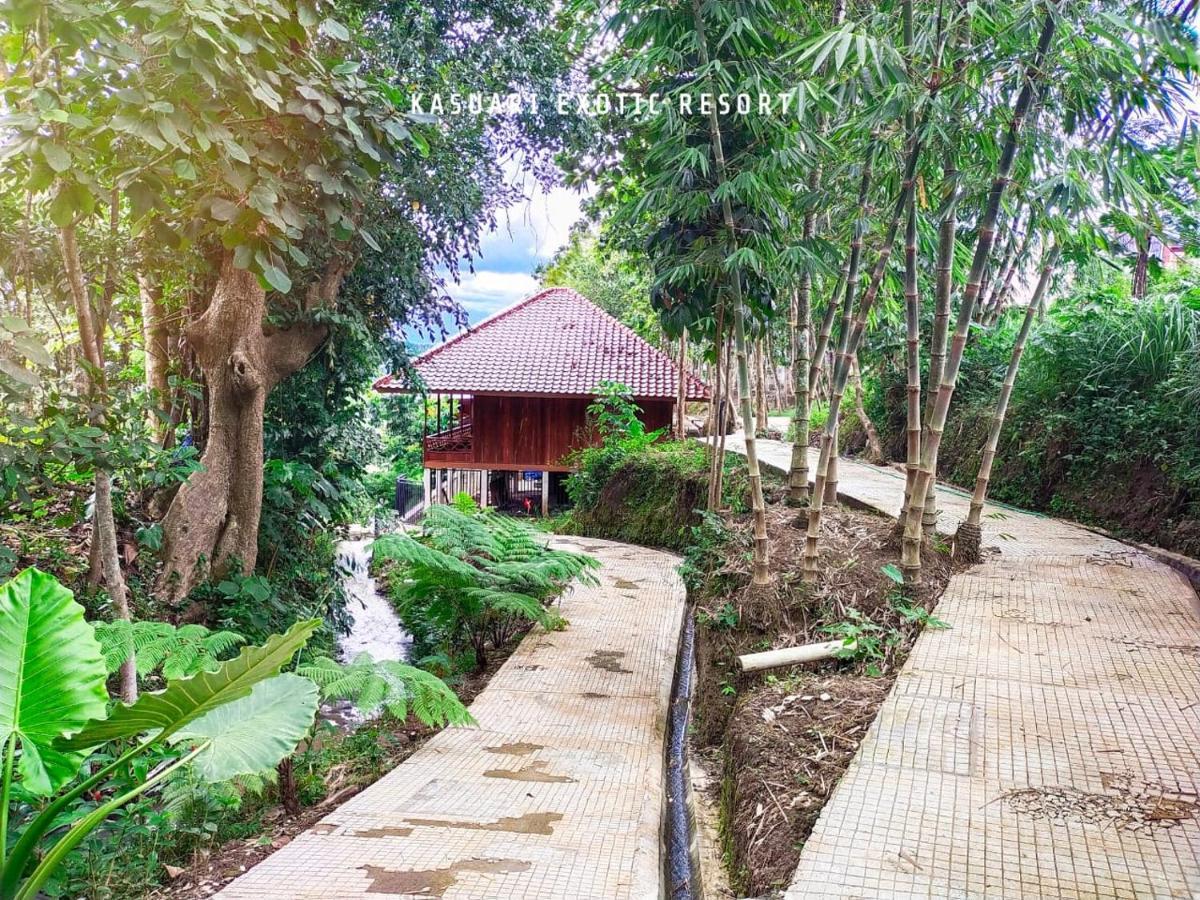 Kasuari Exotic Resort Маґеланґ Екстер'єр фото