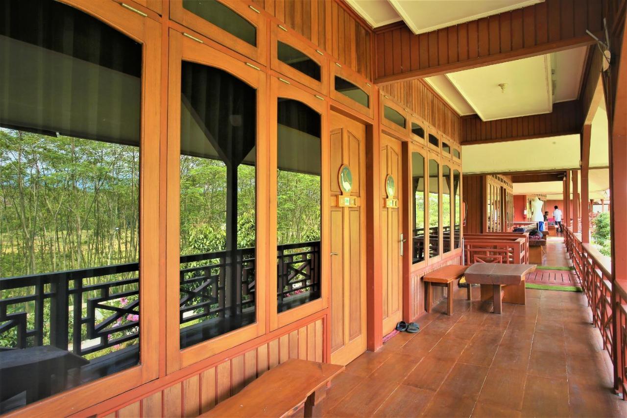 Kasuari Exotic Resort Маґеланґ Екстер'єр фото